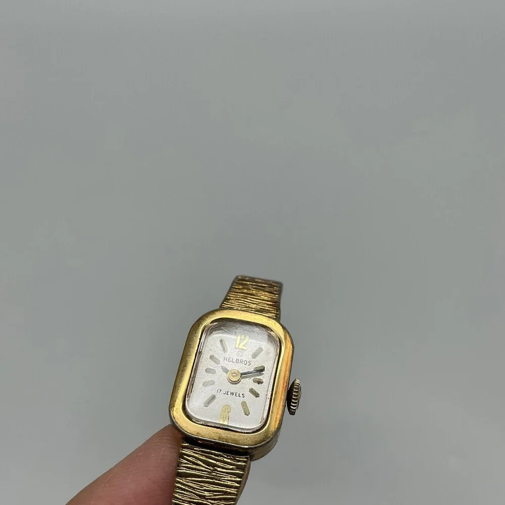 Vintage Helbros Womens Watch 14mm Gold Tone 17 Jewels Manual Wind Adjustable
